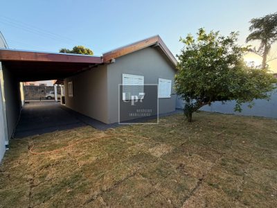 Casa a venda com 2 dormitórios no Mary Dota em Bauru/SP