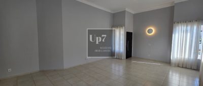 CASA COM 03 SUÍTES E ÁREA DE LAZER AMPLA À VENDA NO CONDOMÍNIO QUINTA RANIERI GREEN, EM BAURU/SP.