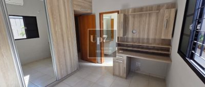 CASA COM 03 SUÍTES E ÁREA DE LAZER AMPLA À VENDA NO CONDOMÍNIO QUINTA RANIERI GREEN, EM BAURU/SP.
