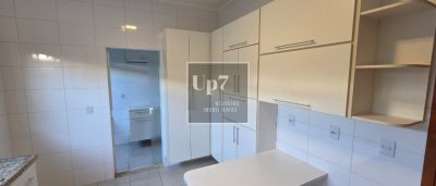 CASA COM 03 SUÍTES E ÁREA DE LAZER AMPLA À VENDA NO CONDOMÍNIO QUINTA RANIERI GREEN, EM BAURU/SP.