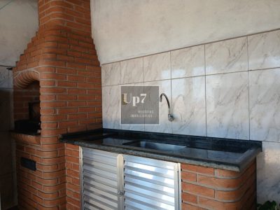 CASA COM 03 QUARTOS E PISCINA À VENDA NO BELA VISTA, EM BAURU/SP.
