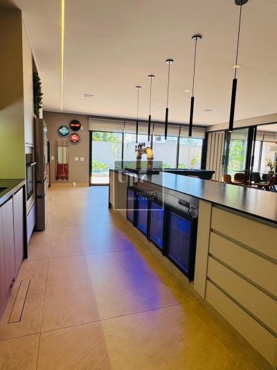 CASA MOBILIADA PARA ALUGAR NO RESIDENCIAL LAGO SUL, EM BAURU-SP.