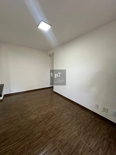 Apartamento Térreo  à venda no Residencial Corcovado com Quintal
