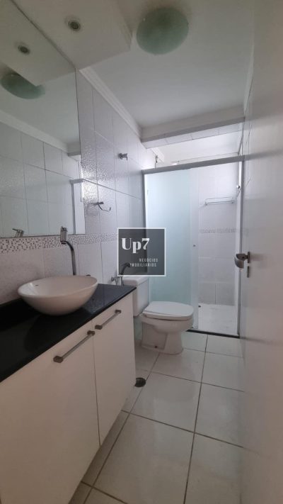 APARTAMENTO COM 02 QUARTOS À VENDA NO RESIDENCIAL ASTÚRIAS, EM BAURU.