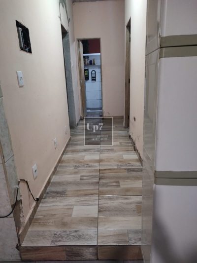 CASA COM 02 QUARTOS À VENDA NO JARDIM REDENTOR, EM BAURU.