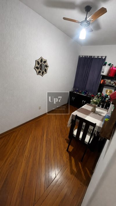 APARTAMENTO COM 02 QUARTOS À VENDA NO CENTRO, EM BAURU/SP.