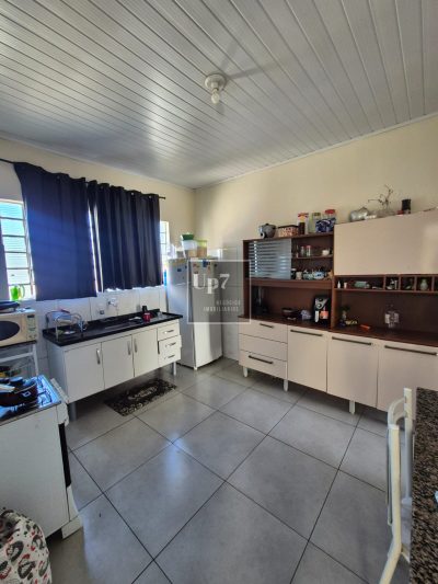 VENDA - CASA DE 02 DORMITÓRIOS - JD. ESTORIL