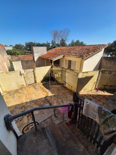 VENDA - CASA DE 02 DORMITÓRIOS - JD. ESTORIL