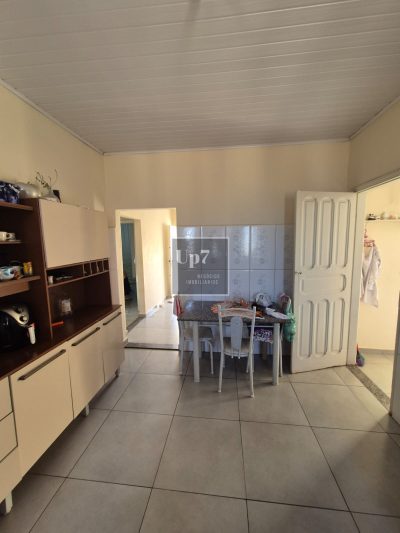 VENDA - CASA DE 02 DORMITÓRIOS - JD. ESTORIL