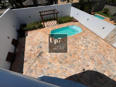 CASA COM 04 SUÍTES PARA ALUGAR NO RESIDENCIAL PRIMAVERA, EM PIRATININGA