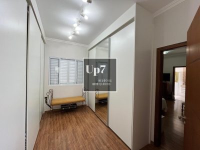 CASA COM 04 SUÍTES PARA ALUGAR NO RESIDENCIAL PRIMAVERA, EM PIRATININGA