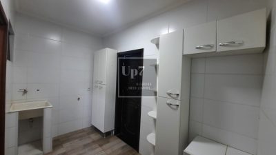 LOCAÇÃO - EXCELENTE CASA COM 04 DORMITÓRIOS, SENDO 01 SUÍTE NO NOVO JD. PAGANI EM BAURU-SP