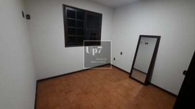 LOCAÇÃO - EXCELENTE CASA COM 04 DORMITÓRIOS, SENDO 01 SUÍTE NO NOVO JD. PAGANI EM BAURU-SP