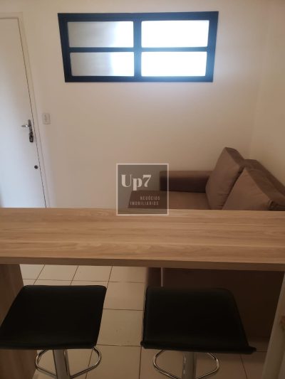 APARTAMENTO MOBILIADO COM 01 DORMITÓRIO PARA ALUGAR PRÓXIMO À USP, EM BAURU-SP.