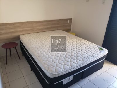 APARTAMENTO MOBILIADO COM 01 DORMITÓRIO PARA ALUGAR PRÓXIMO À USP, EM BAURU-SP.