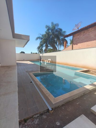 Casa à venda no Condomínio Primavera em Piratininga