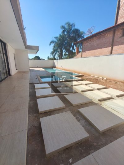 Casa à venda no Condomínio Primavera em Piratininga