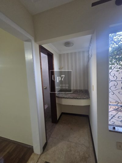 SOBRADO À VENDA NA VILA UNIVERSITÁRIA, EM BAURU/SP