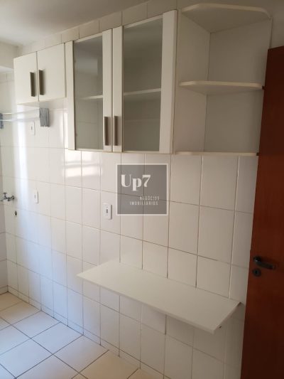 APARTAMENTO COM 02 QUARTOS PARA ALUGAR PRÓXIMO AO BAURU SHOPPING.