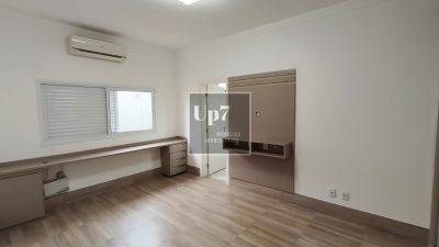 CASA AMPLA COM 04 SUÍTES PARA ALUGAR NO CONDOMÍNIO VILLA LOBOS, EM BAURU-SP.