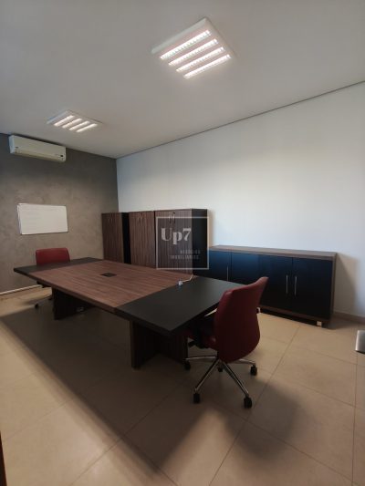 SALA COMERCIAL CLIMATIZADA PARA ALUGAR, PRÓXIMO AO PÃO DE AÇÚCAR DA AZARIAS LEITE - BAURU/SP.