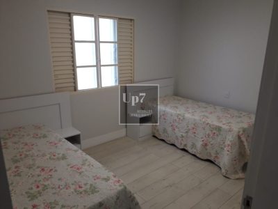 EXCELENTE CASA COM 03 DORMITÓRIOS NA VILA UNIVERSITÁRIA - BAURU/SP