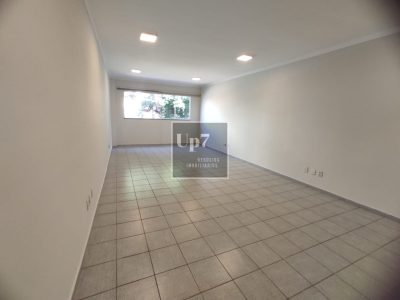 SALA COMERCIAL PARA ALUGAR NO RESIDENCIAL IBIS, EM BAURU-SP.