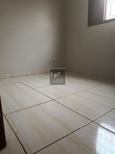 CASA 3 DORMITORIOS PARA VENDA - PARQUE JARAGUÁ, BAURU/SP