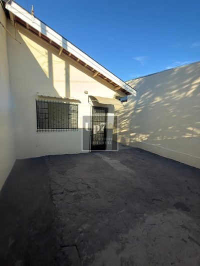 CASA À VENDA COM 2 DORMITORIOS - PARQUE ROOSEVELT, BAURU/SP