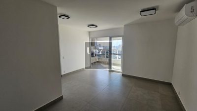 APARTAMENTO À VENDA NO RESIDENCIAL ESSENZA, EM BAURU-SP.